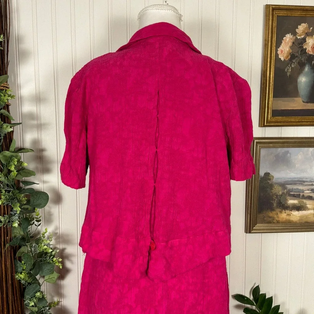 Karin Stevens Dress Set Womens 8 Pink Excellent Vintage Textured 2 Piece Jacket
